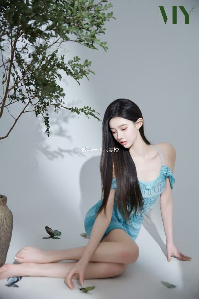 汪明荃深情缅怀谢贤：一段跨越43年的契亲情谊